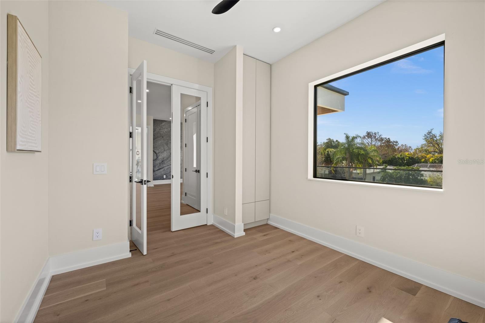 N6141220 Property Photo