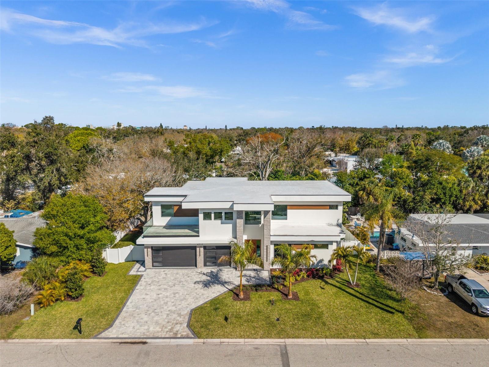 N6141220 Property Photo