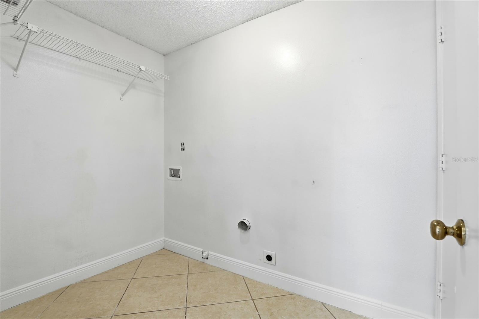 245 LAKEBREEZE CIR, LAKE MARY, FL, 32746