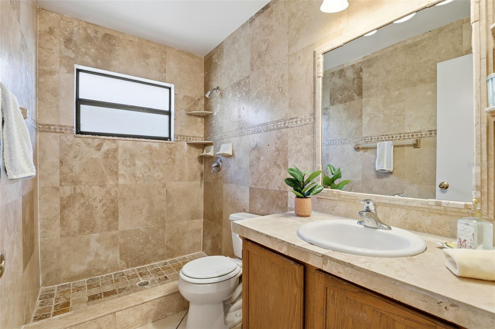 245 LAKEBREEZE CIR, LAKE MARY, FL, 32746