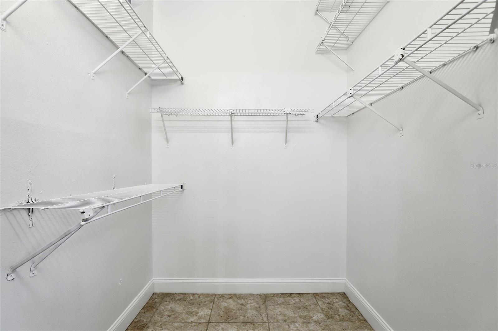 245 LAKEBREEZE CIR, LAKE MARY, FL, 32746