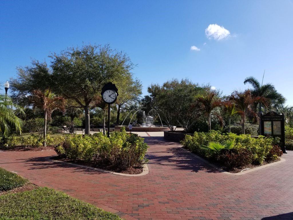 915 WOODBRIDGE CT, SAFETY HARBOR, FL, 34695