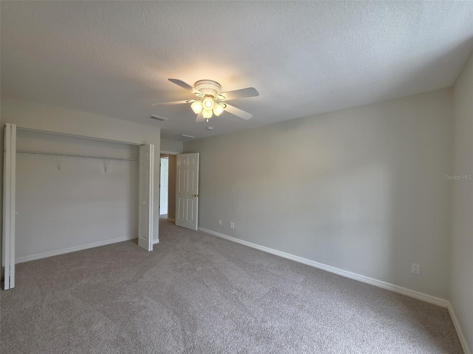 915 WOODBRIDGE CT, SAFETY HARBOR, FL, 34695