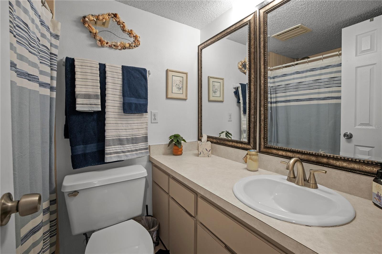 C7517056 Property Photo