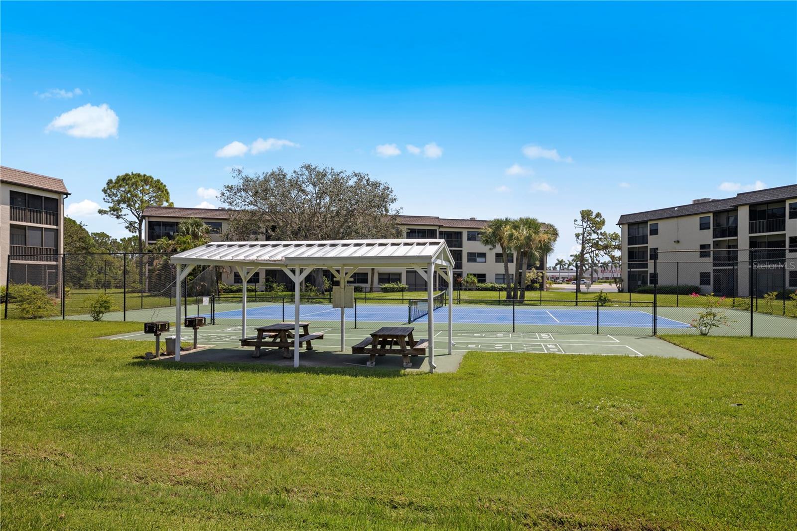 C7517056 Property Photo