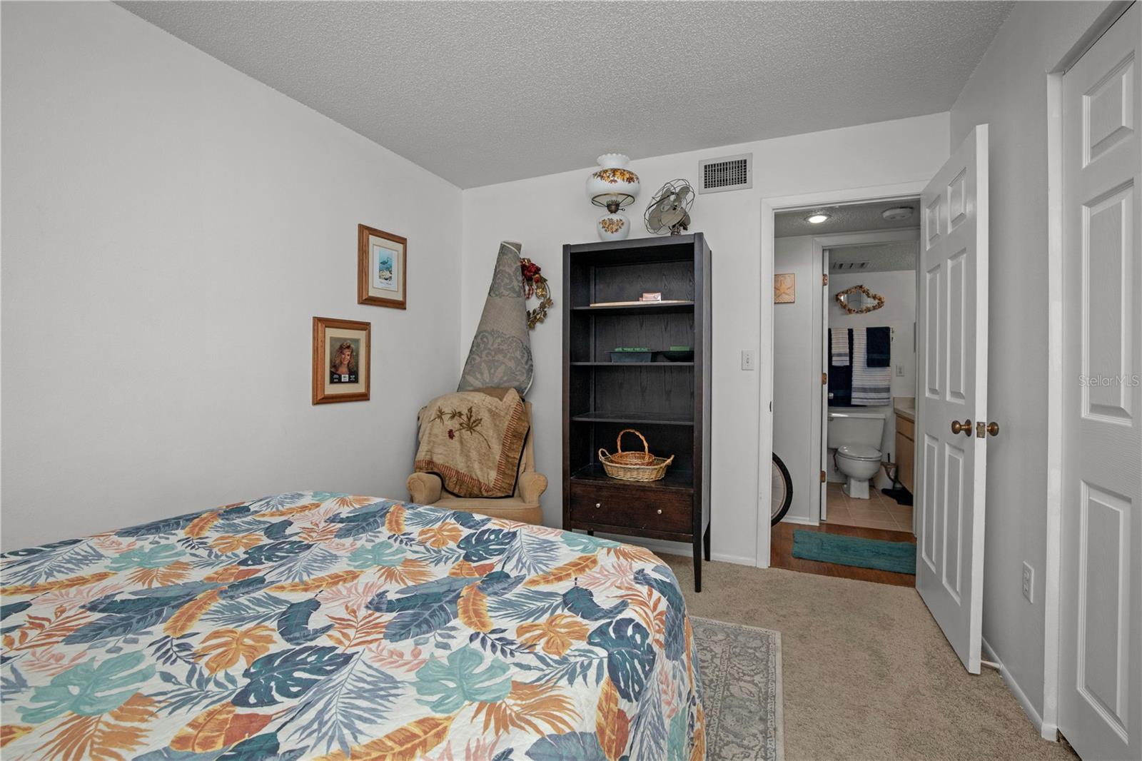 C7517056 Property Photo