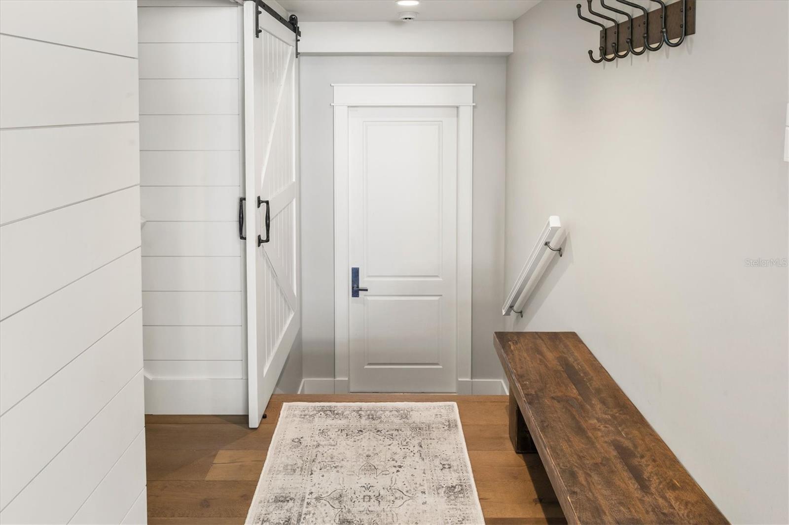 D6144517 Property Photo