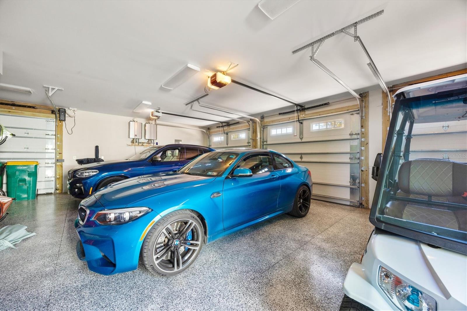 D6144517 Property Photo