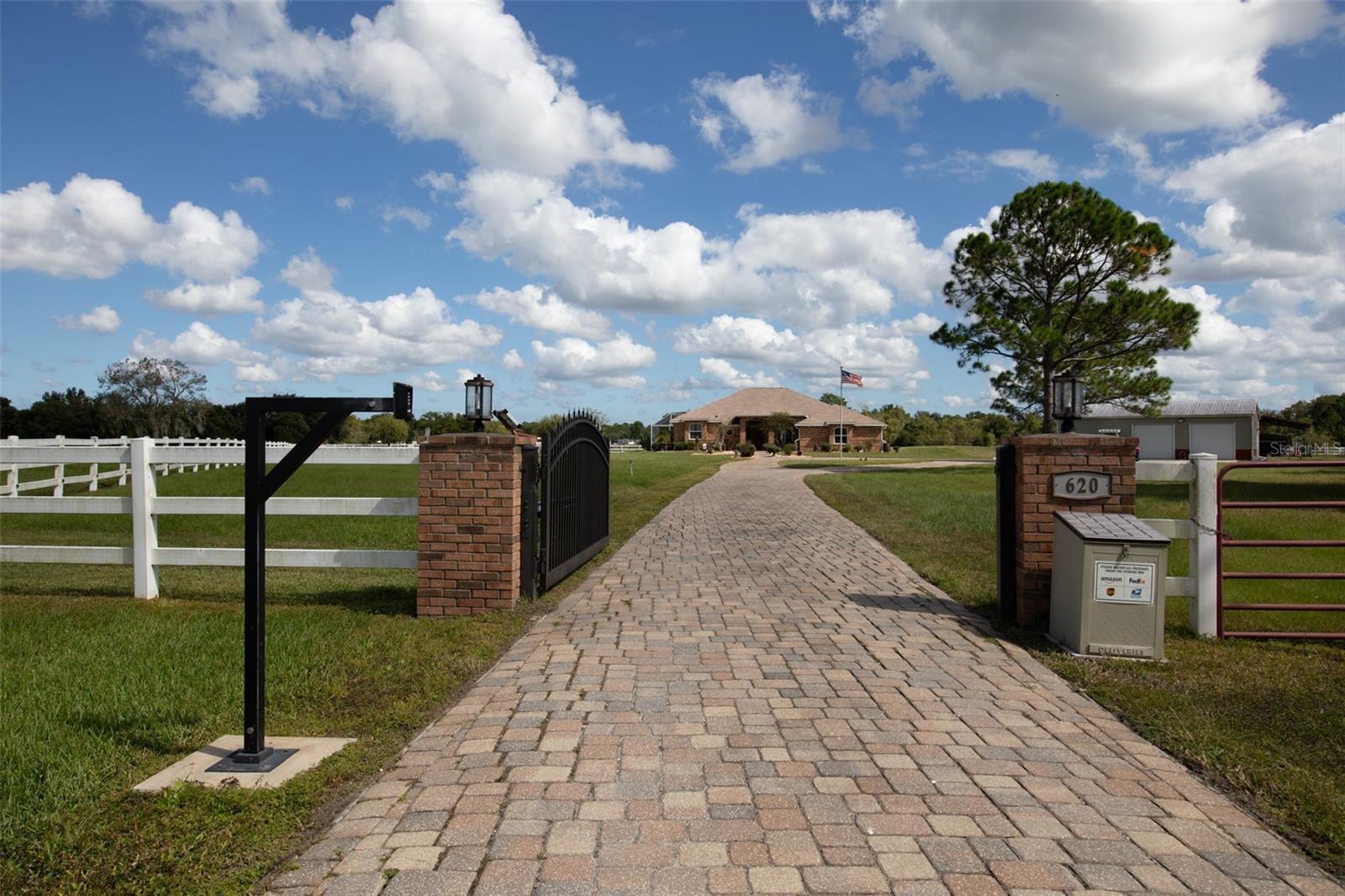 620 WILLOW POND LN, OSTEEN, FL, 32764