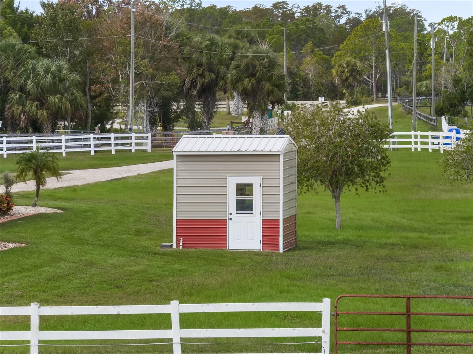 620 WILLOW POND LN, OSTEEN, FL, 32764