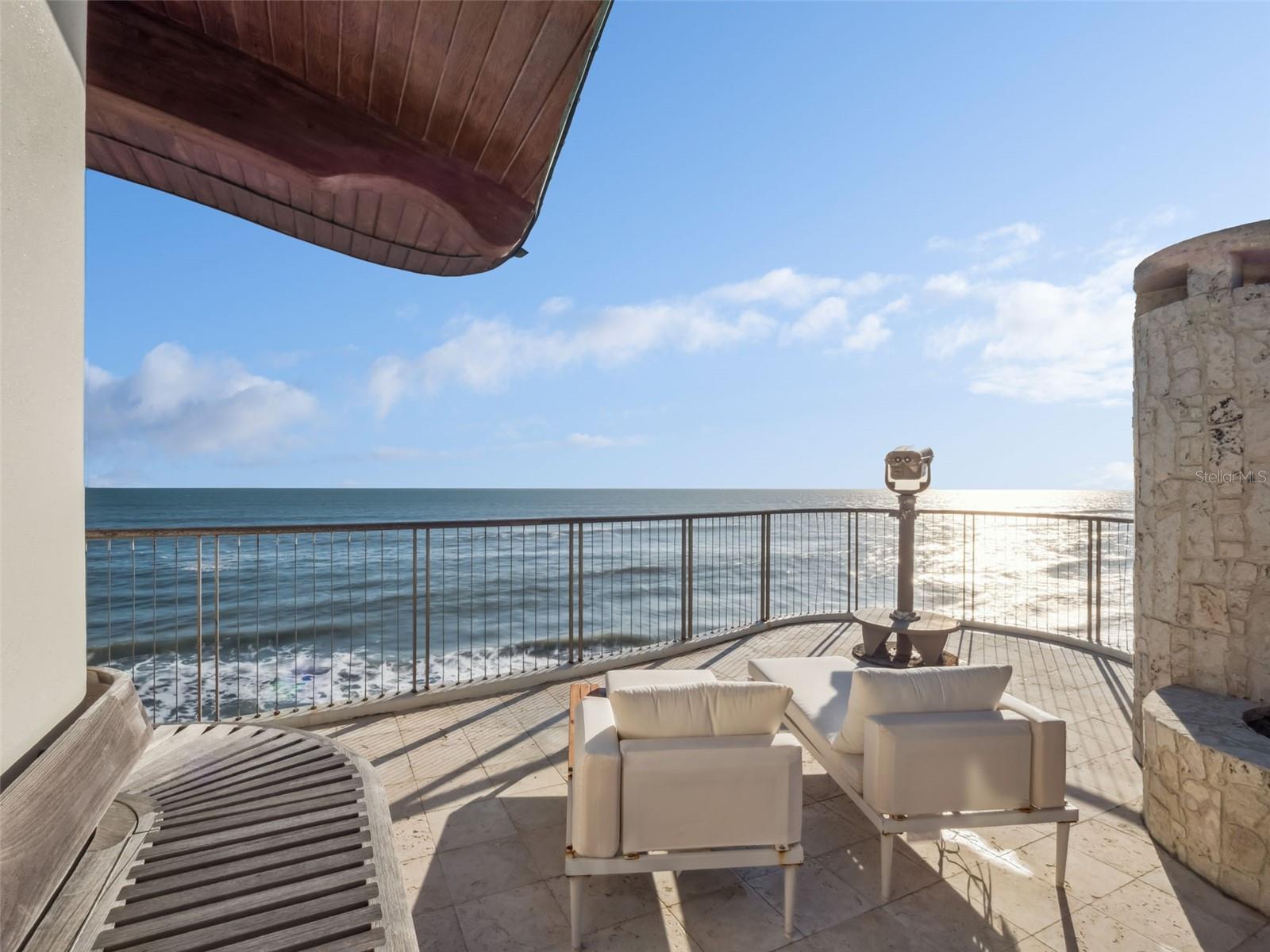 O6356817 Property Photo