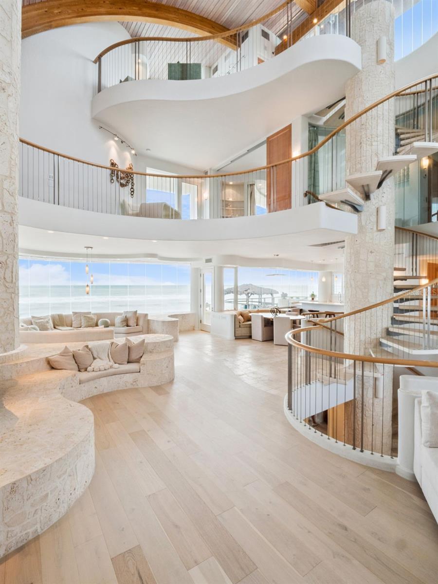 O6356817 Property Photo