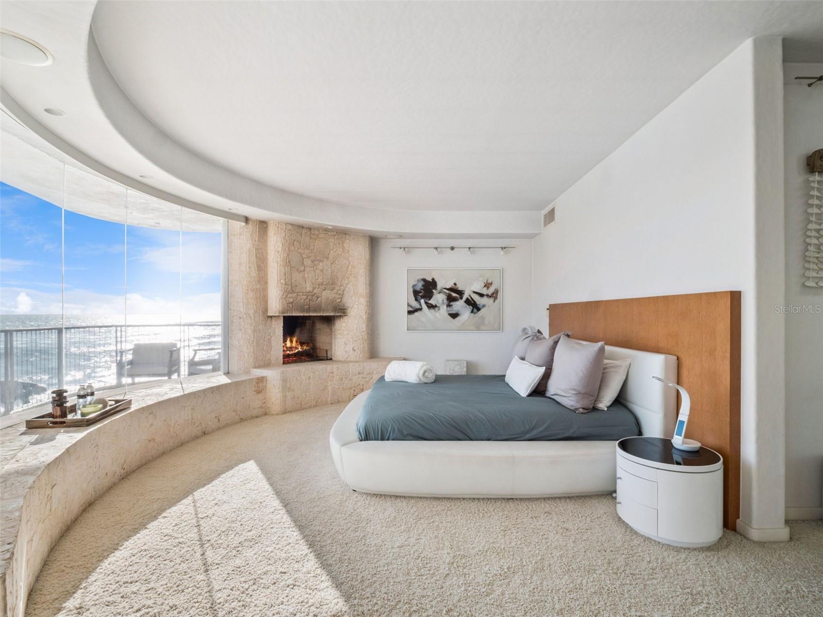 O6356817 Property Photo