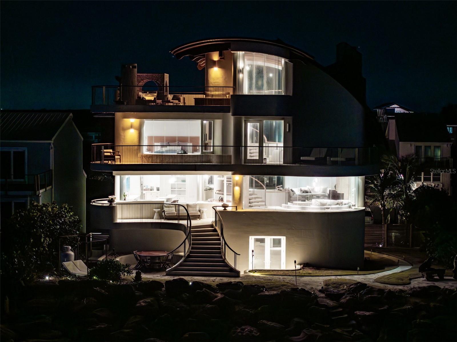 O6356817 Property Photo