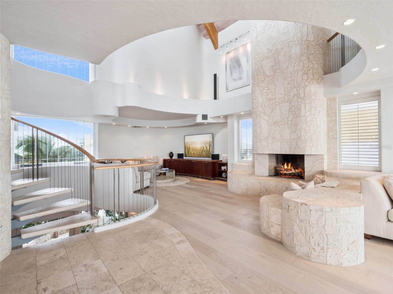 O6356817 Property Photo