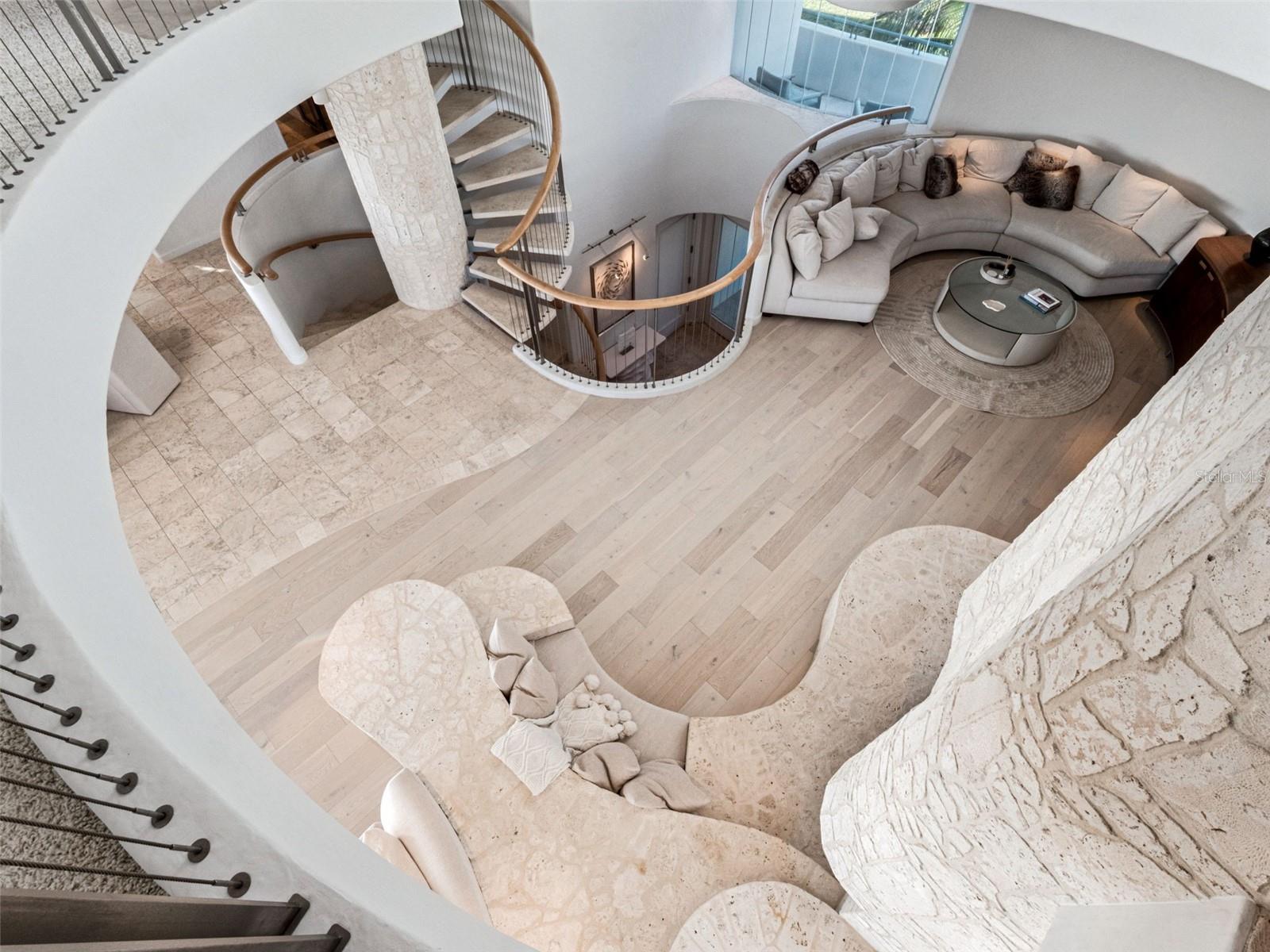 O6356817 Property Photo