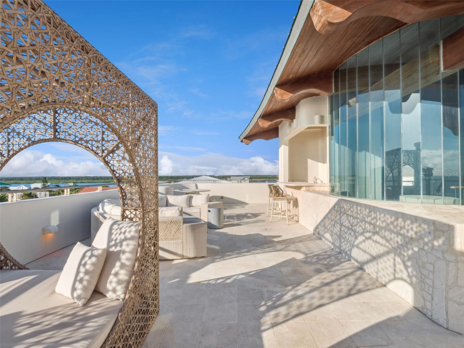 O6356817 Property Photo