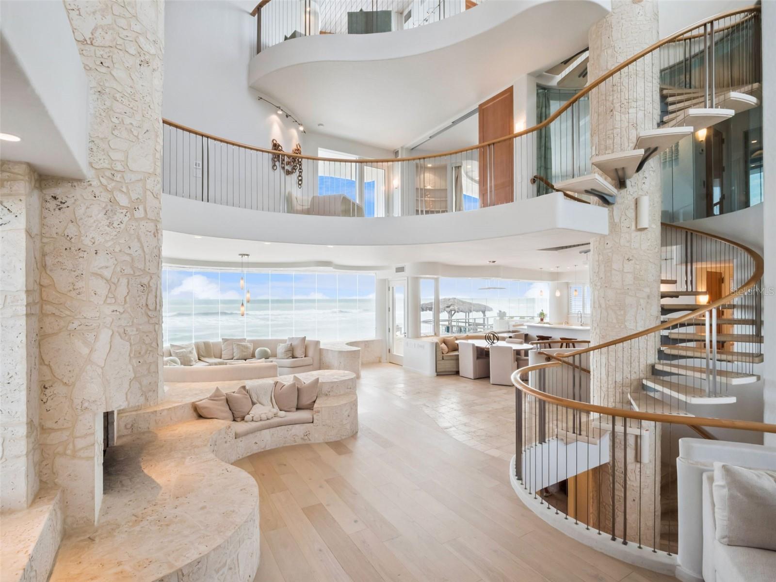 O6356817 Property Photo