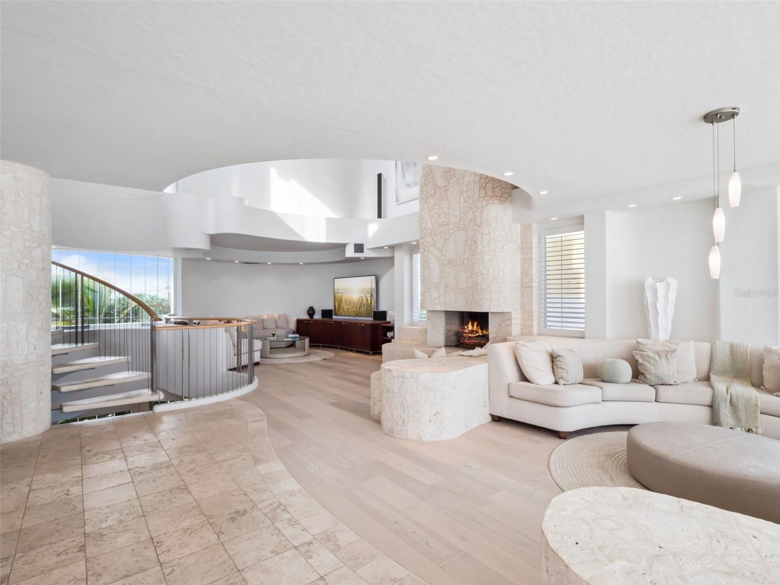 O6356817 Property Photo