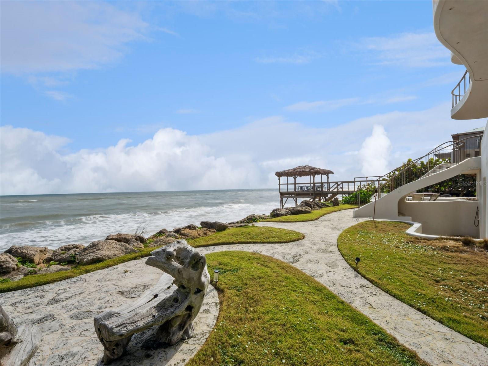 O6356817 Property Photo