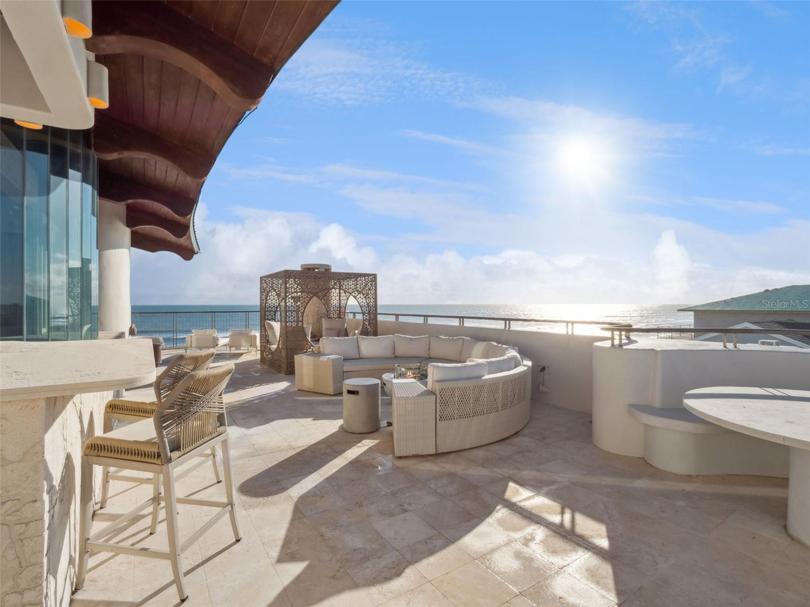 O6356817 Property Photo