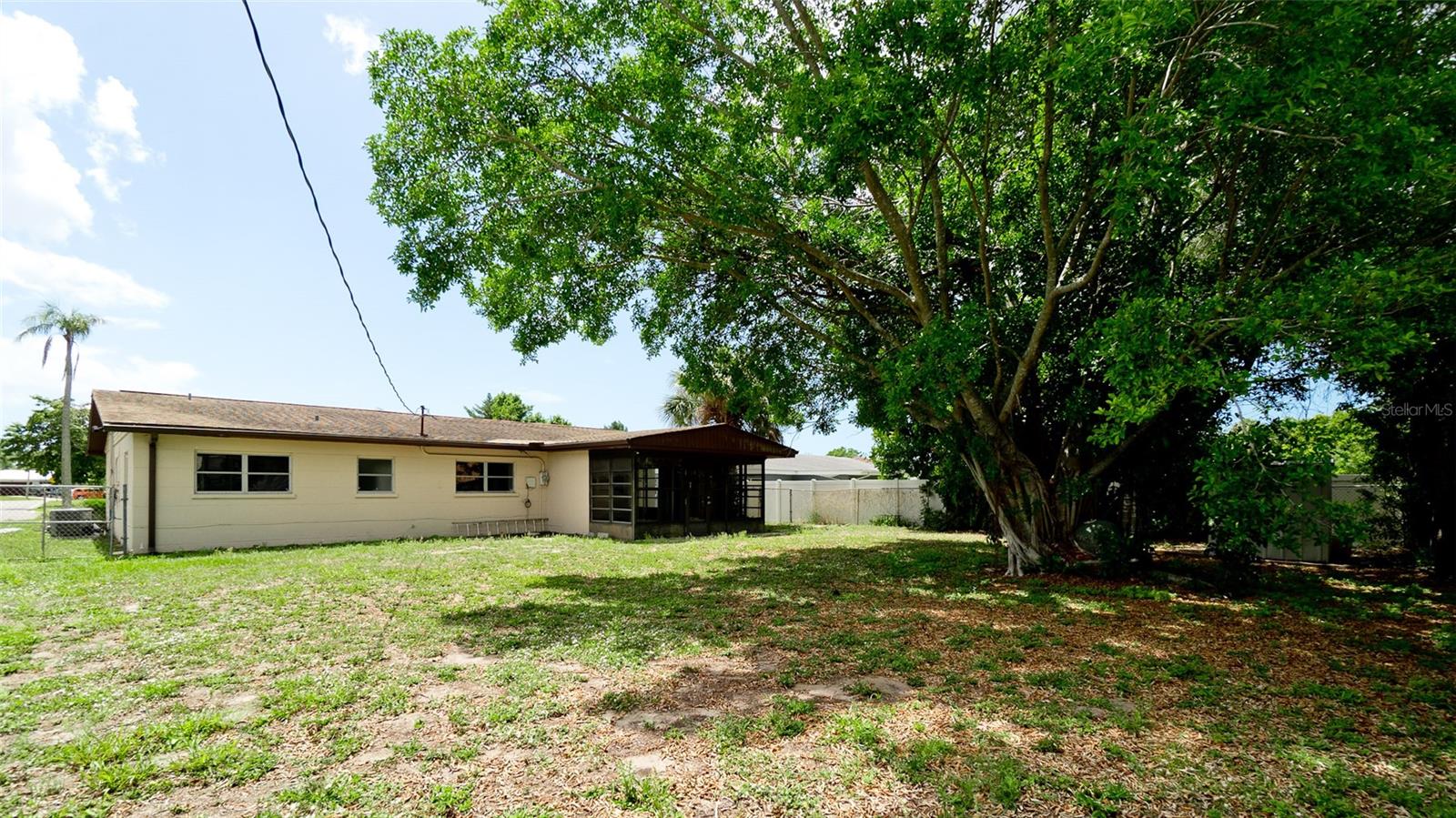 3704 17TH AVE W, BRADENTON, FL, 34205