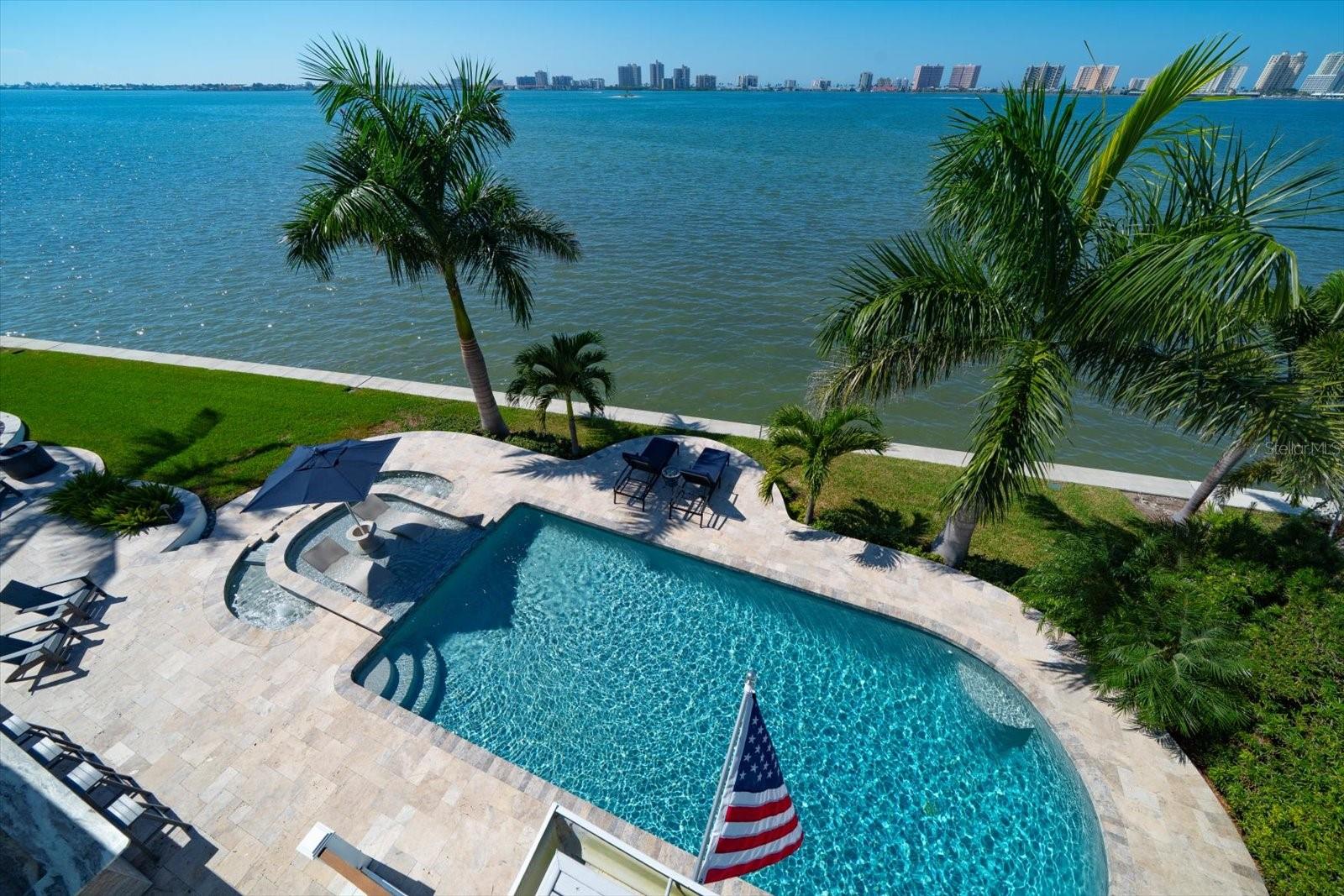 Incredible saltwater pool with sunshelf