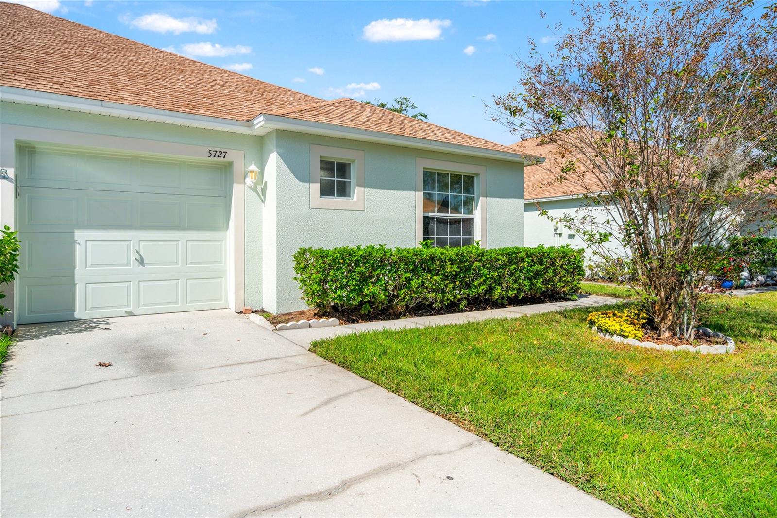 5727 AUTUMN SHIRE DR, ZEPHYRHILLS, FL, 33541