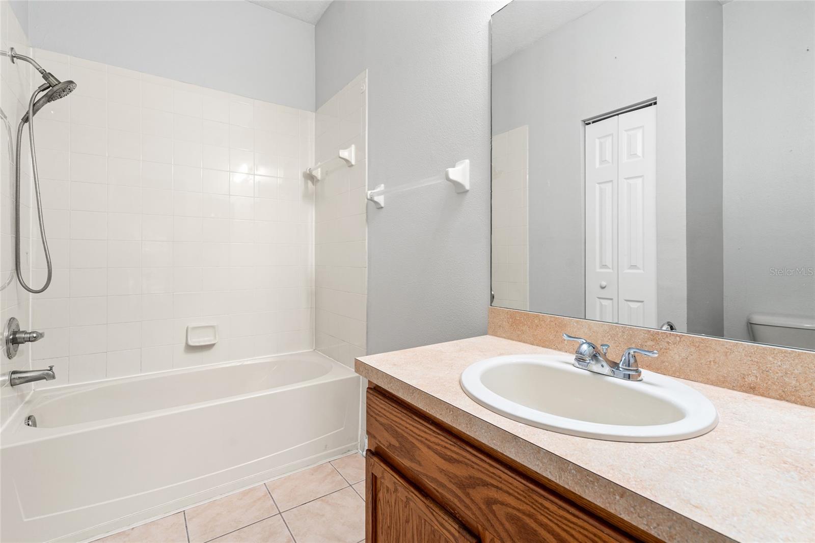 5727 AUTUMN SHIRE DR, ZEPHYRHILLS, FL, 33541