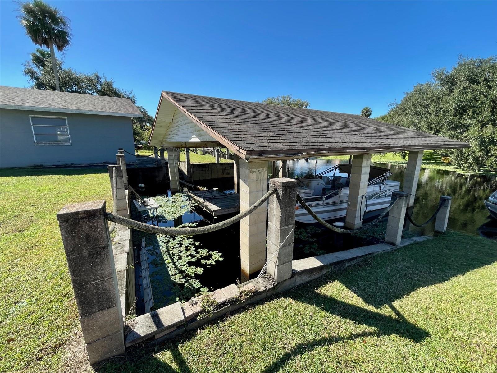 2064 SHADY LN., GENEVA, FL, 32732