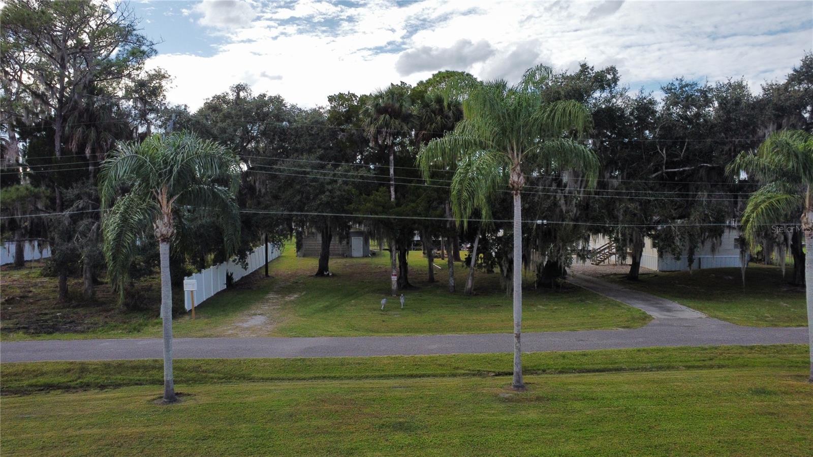 2064 SHADY LN., GENEVA, FL, 32732