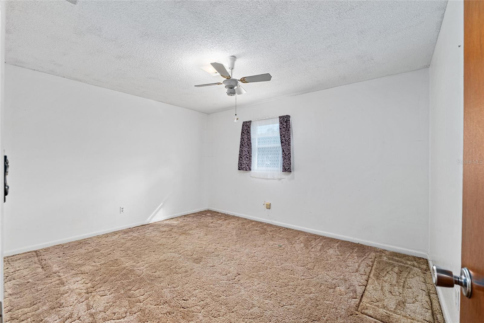 9235 SE 108TH PL, BELLEVIEW, FL, 34420