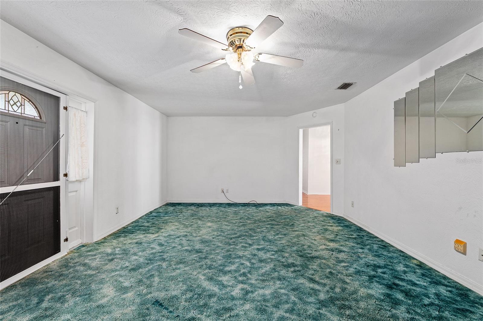 9235 SE 108TH PL, BELLEVIEW, FL, 34420