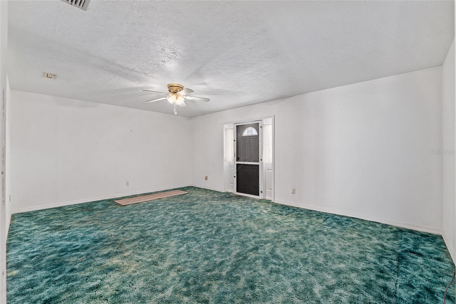 9235 SE 108TH PL, BELLEVIEW, FL, 34420