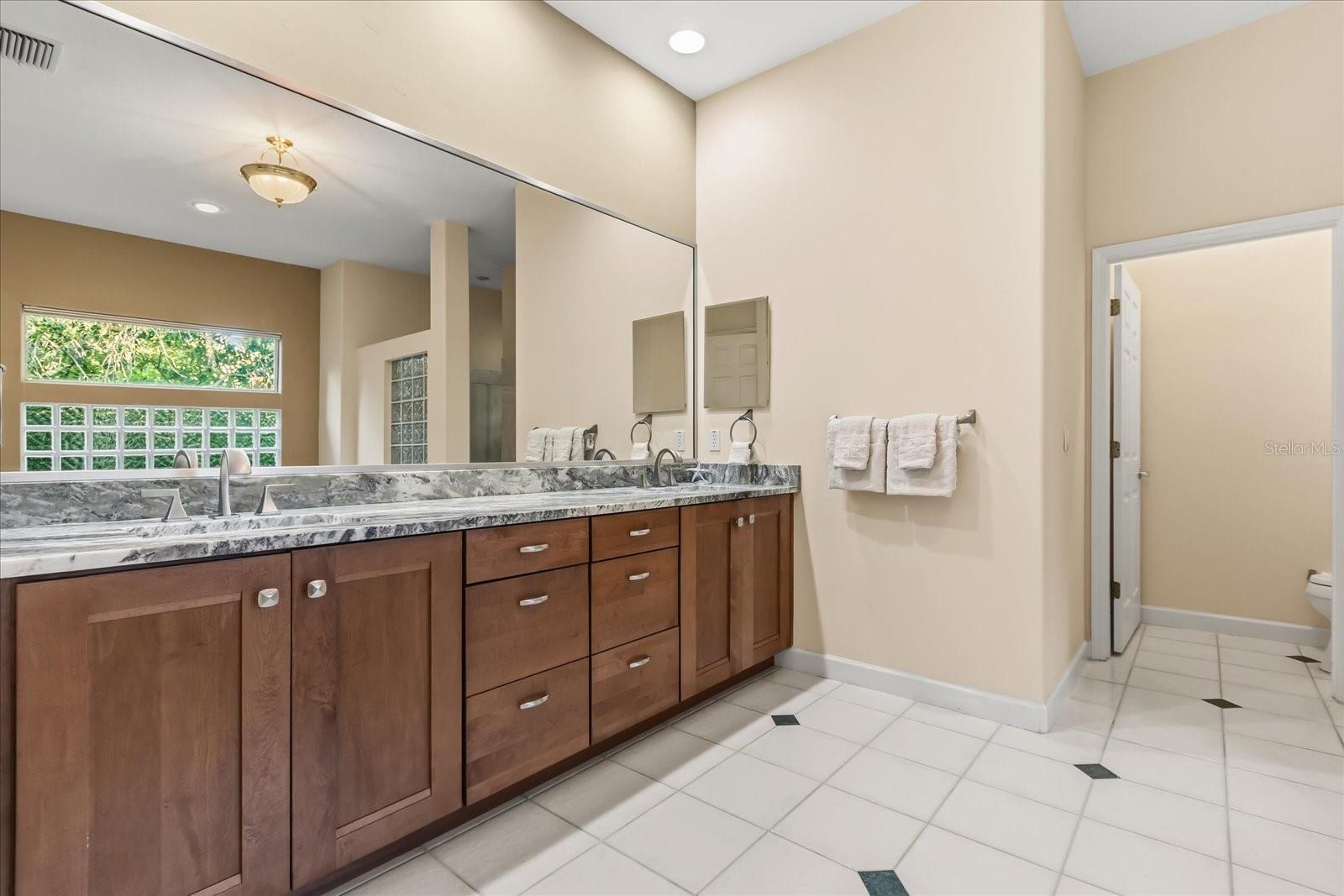 693 STONEFIELD LOOP, LAKE MARY, FL, 32746