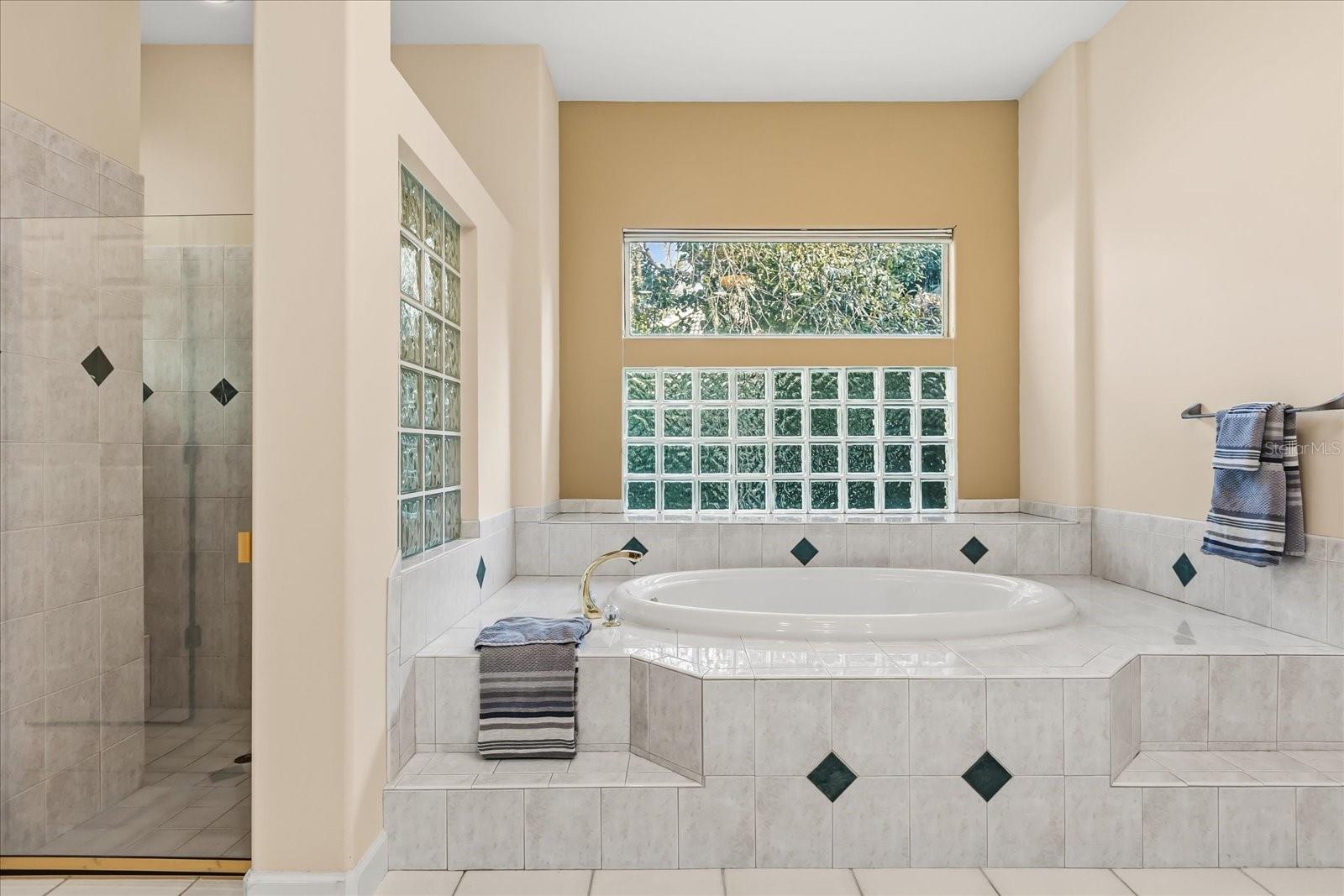 693 STONEFIELD LOOP, LAKE MARY, FL, 32746