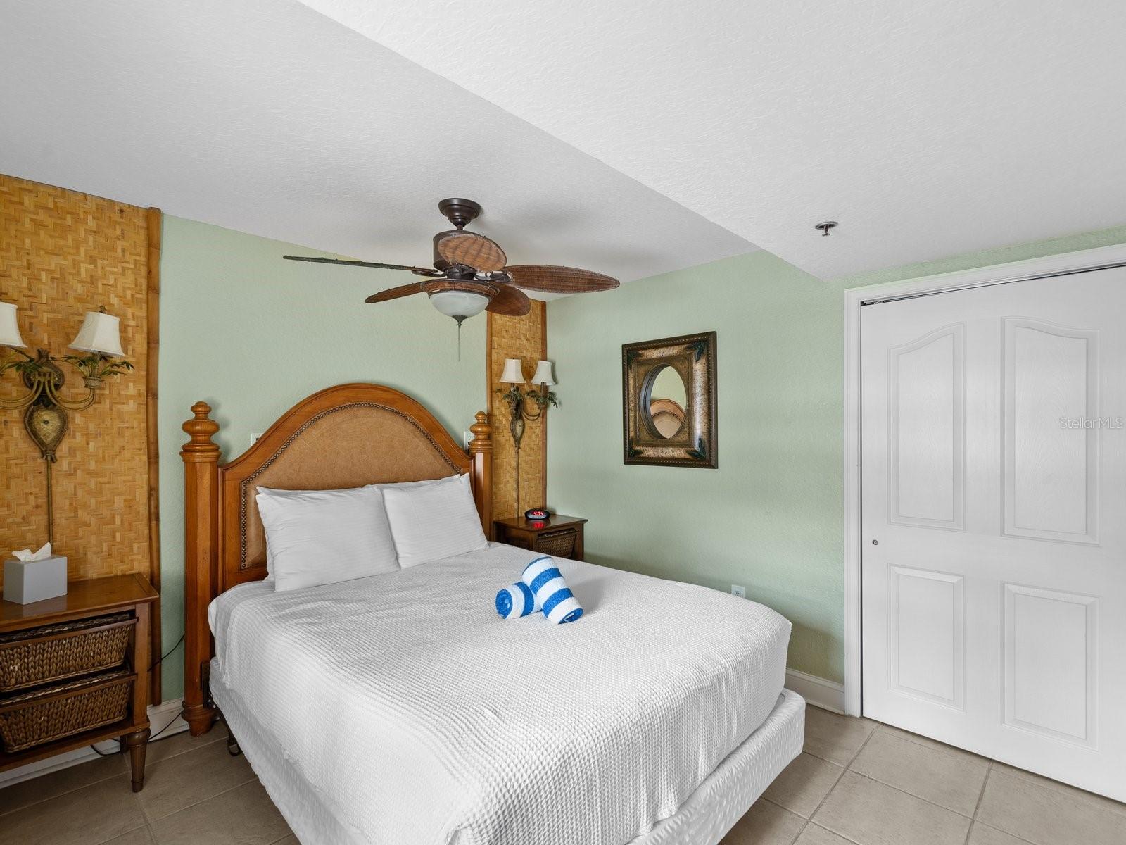 1420 BAYSHORE BLVD #208, DUNEDIN, FL, 34698