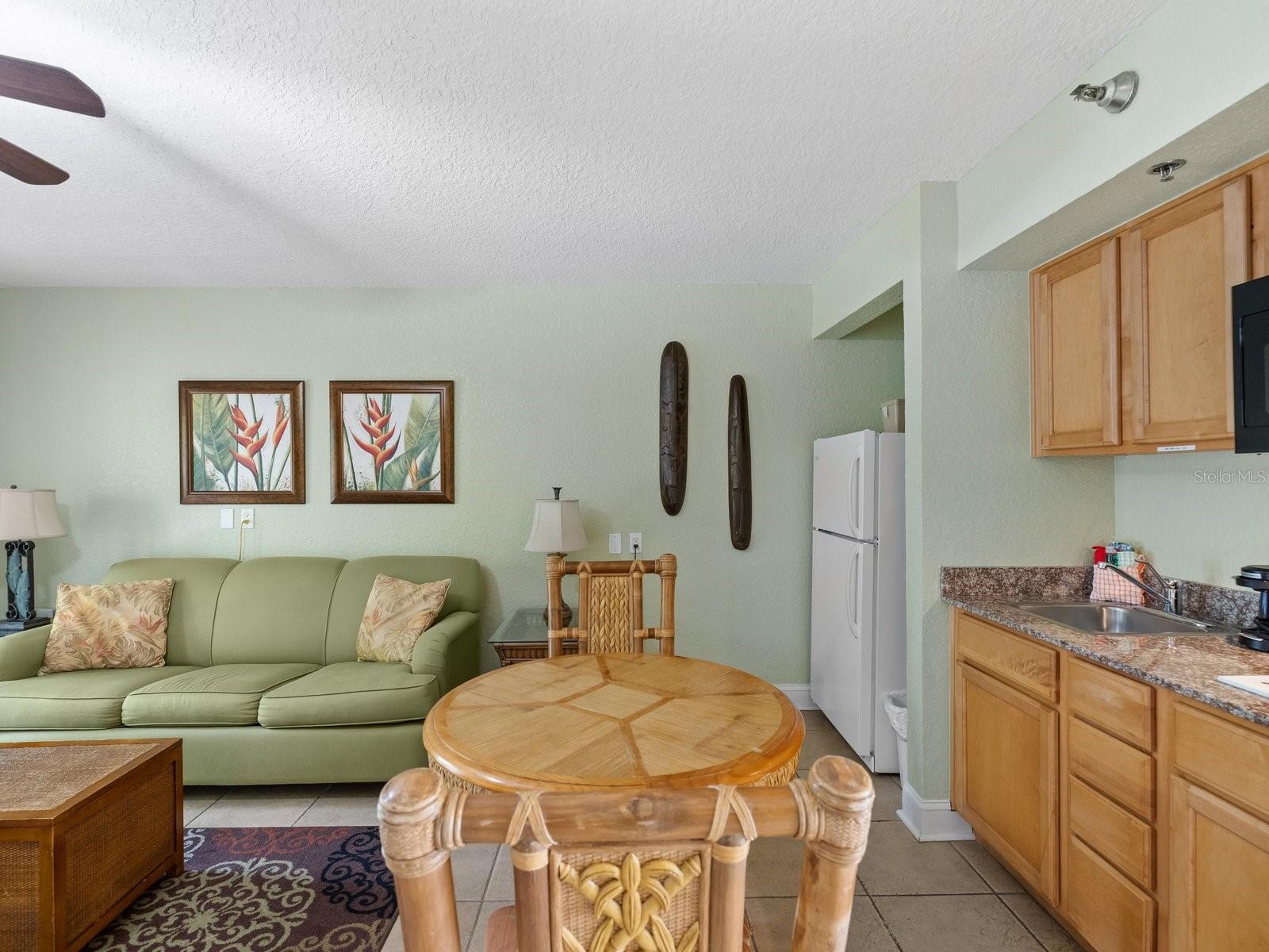 1420 BAYSHORE BLVD #208, DUNEDIN, FL, 34698