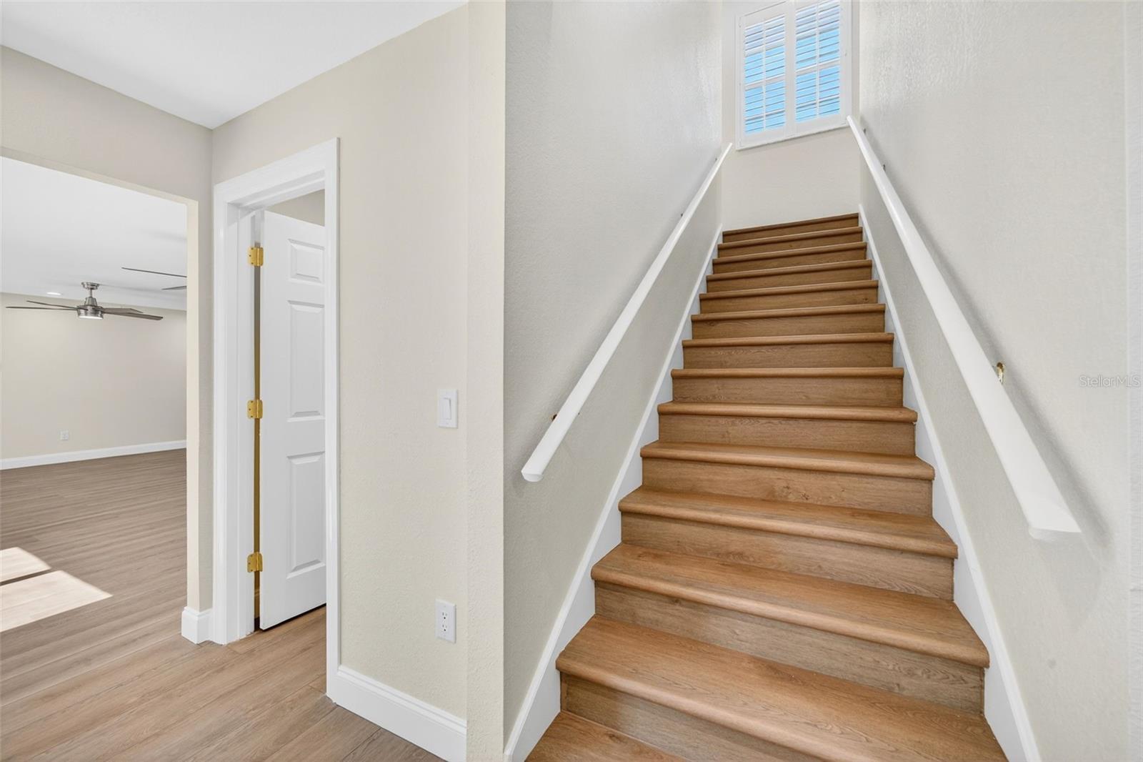 A4670452 Property Photo