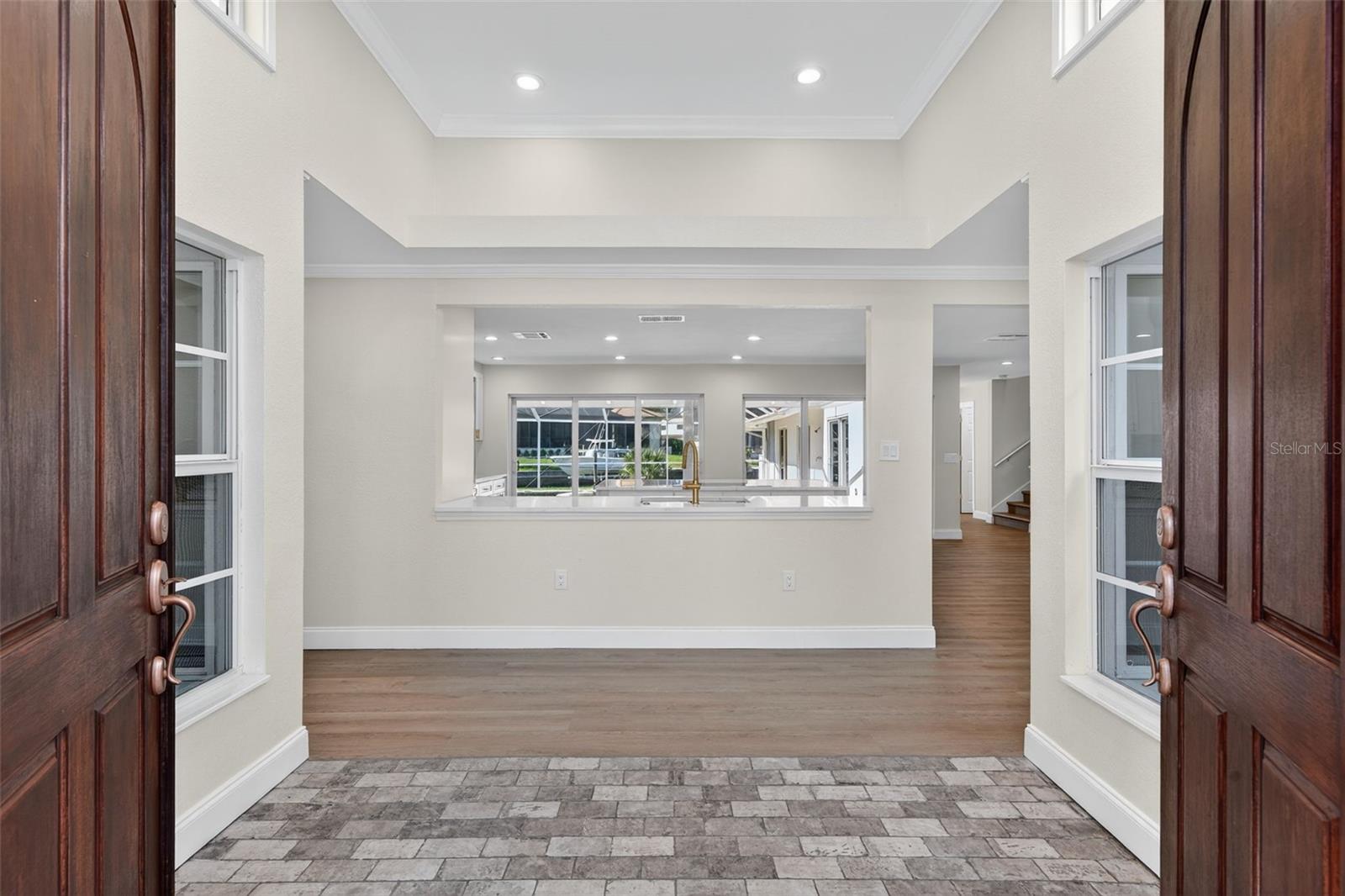 A4670452 Property Photo