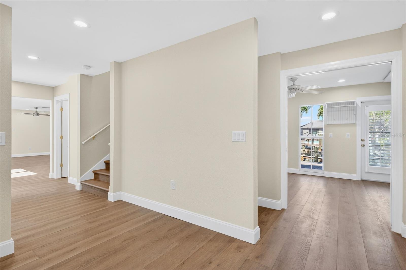 A4670452 Property Photo