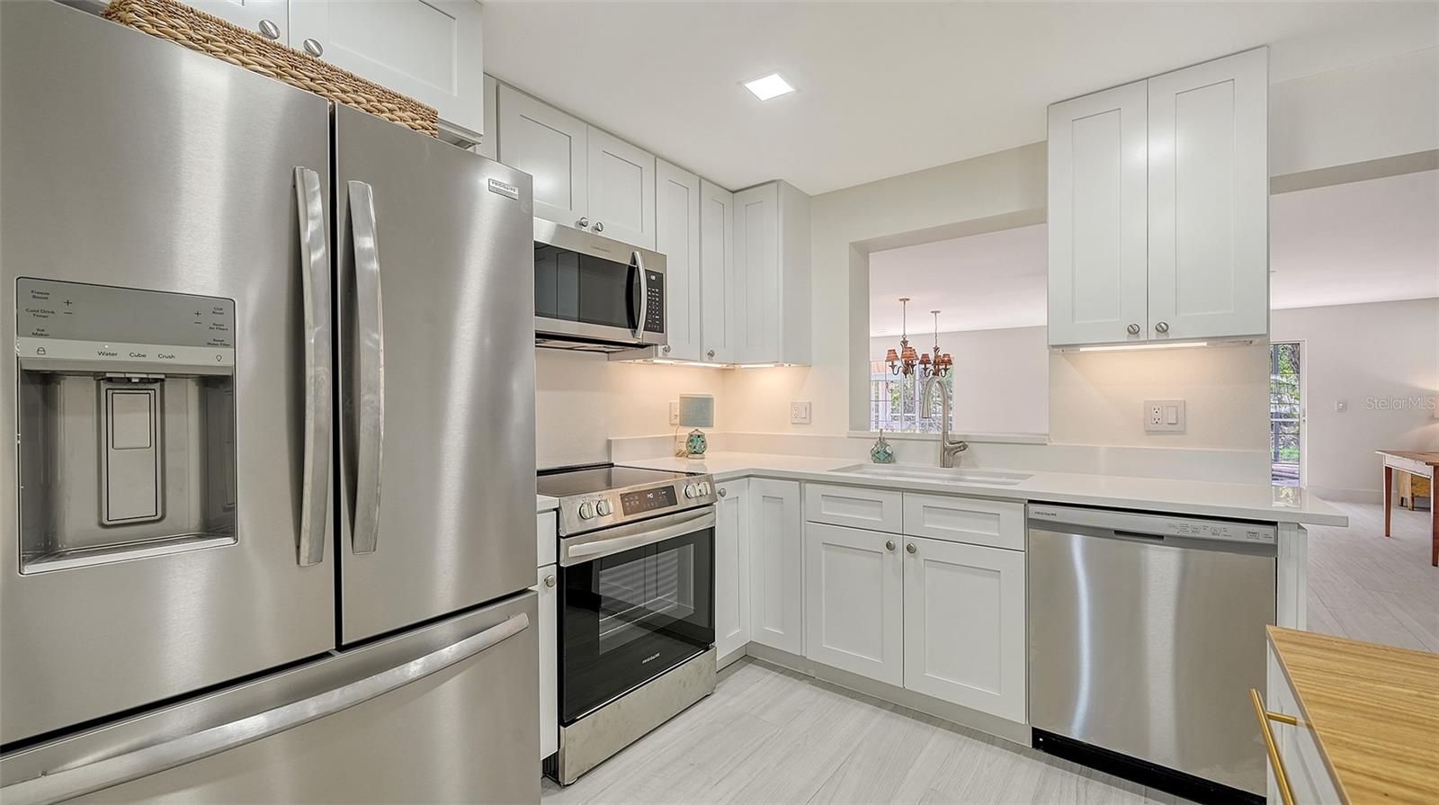 618 BUTTONWOOD DR, LONGBOAT KEY, FL, 34228