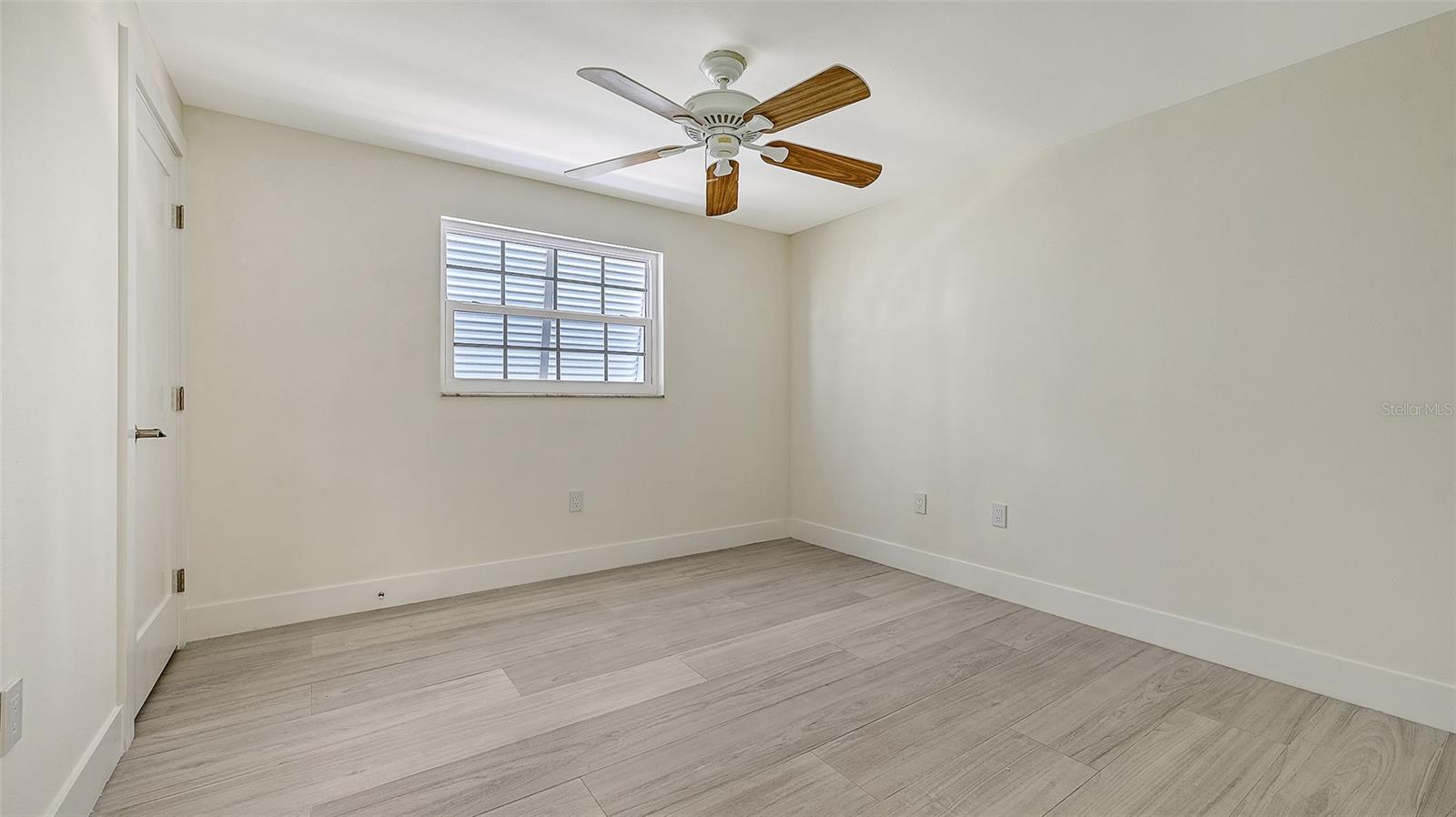 618 BUTTONWOOD DR, LONGBOAT KEY, FL, 34228