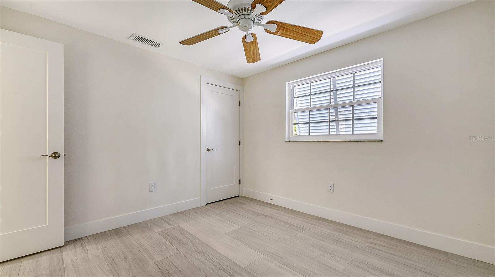 618 BUTTONWOOD DR, LONGBOAT KEY, FL, 34228