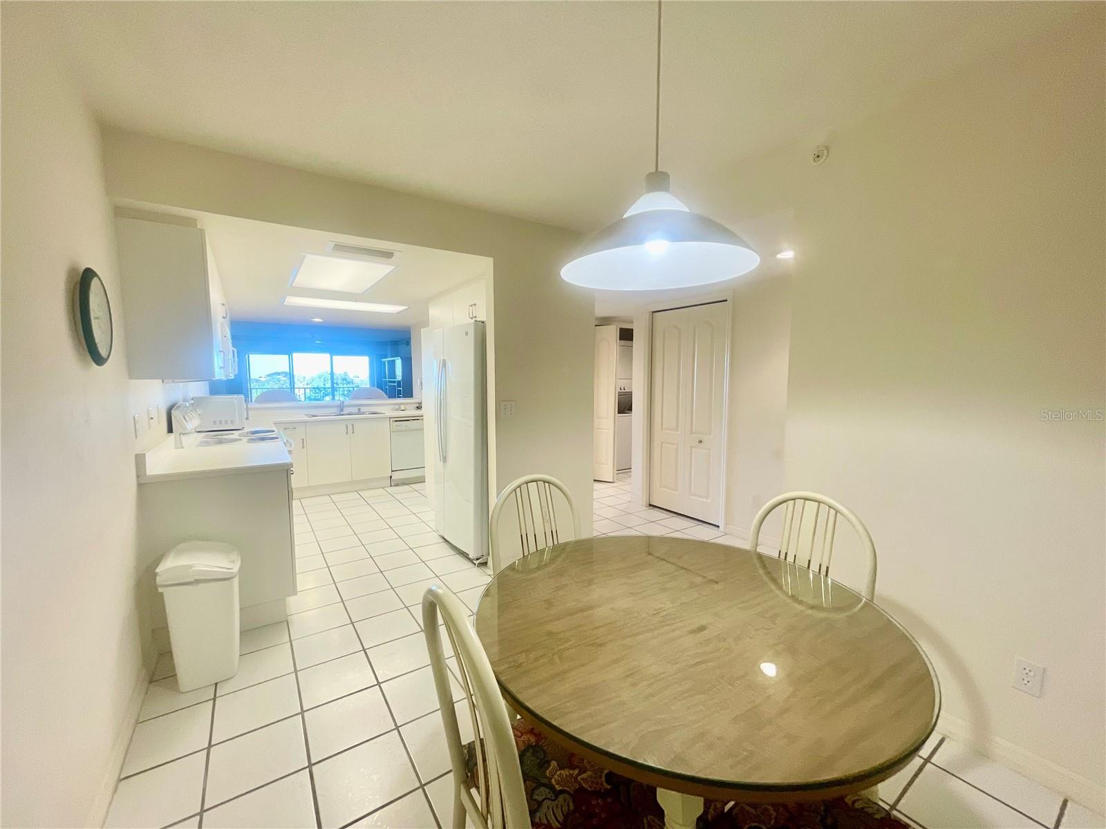 4 OCEANS WEST BLVD #402B, DAYTONA BEACH SHORES, FL, 32118