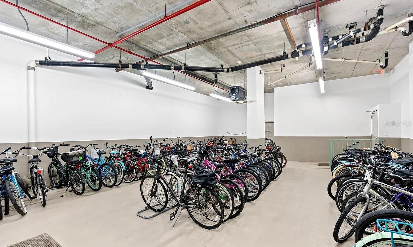 4 OCEANS WEST BLVD #402B, DAYTONA BEACH SHORES, FL, 32118