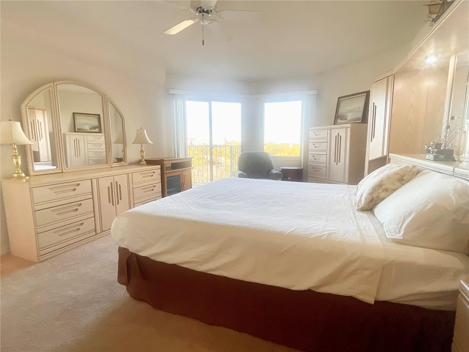 4 OCEANS WEST BLVD #402B, DAYTONA BEACH SHORES, FL, 32118