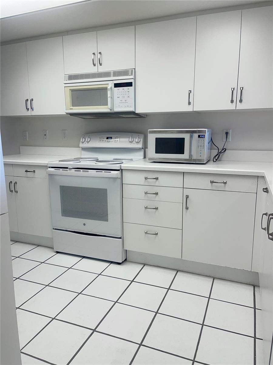 4 OCEANS WEST BLVD #402B, DAYTONA BEACH SHORES, FL, 32118