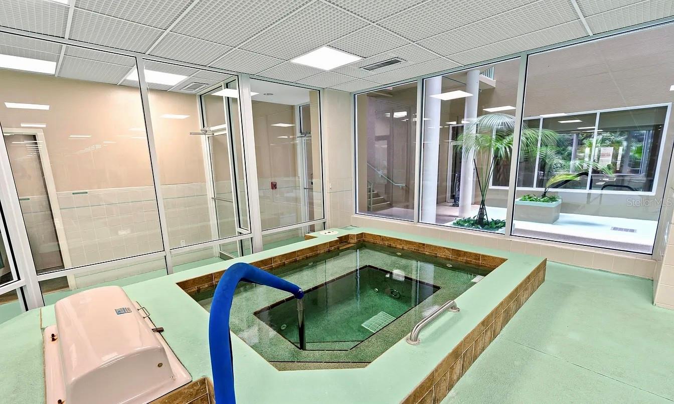 4 OCEANS WEST BLVD #402B, DAYTONA BEACH SHORES, FL, 32118