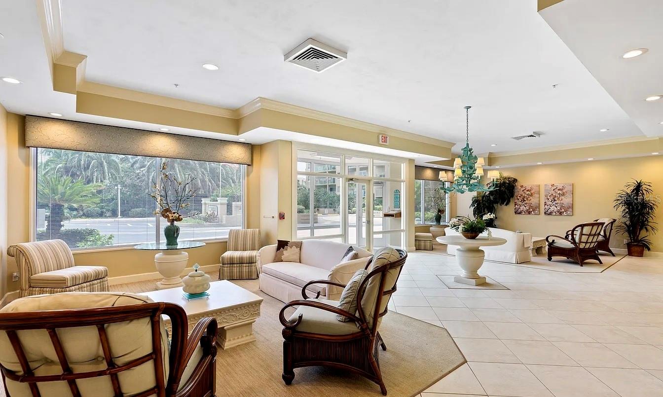 4 OCEANS WEST BLVD #402B, DAYTONA BEACH SHORES, FL, 32118